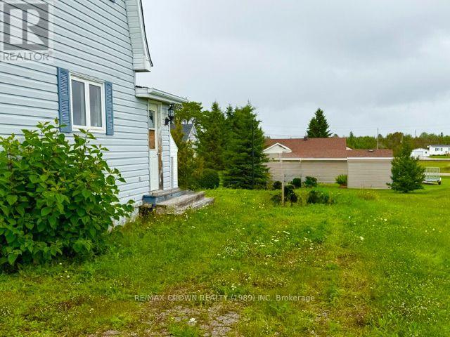 53 Gauthier Street, Kapuskasing, Ontario  P0L 1G0 - Photo 3 - T13725152