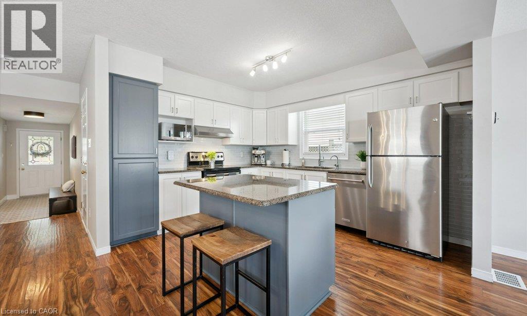 12 Frankfurt Street, Kitchener, Ontario  N2R 1T5 - Photo 11 - 40858852
