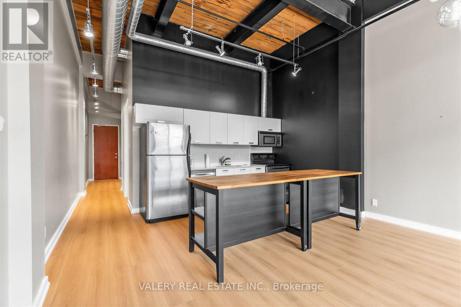 314 - 43 Hanna Avenue, Toronto, Ontario  M6K 1X1 - Photo 1 - C13725134
