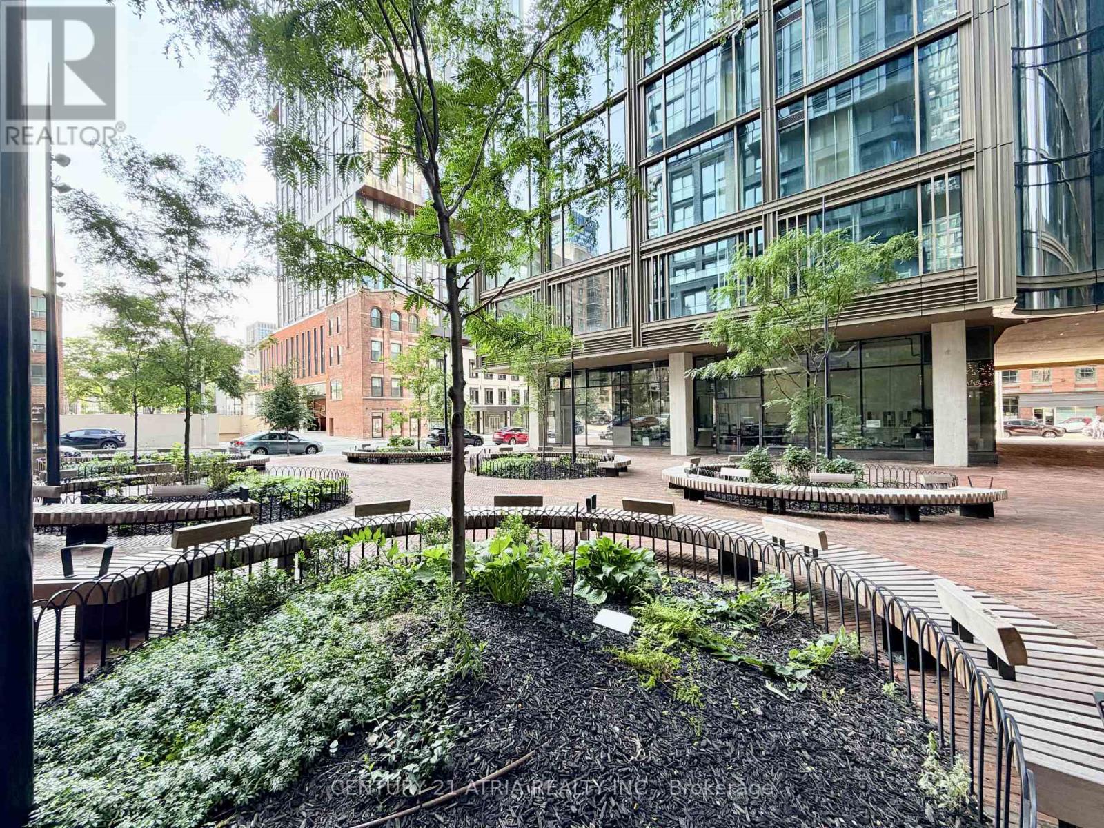 2108 - 88 Queen Street E, Toronto, Ontario  M5C 0B6 - Photo 2 - C13725154