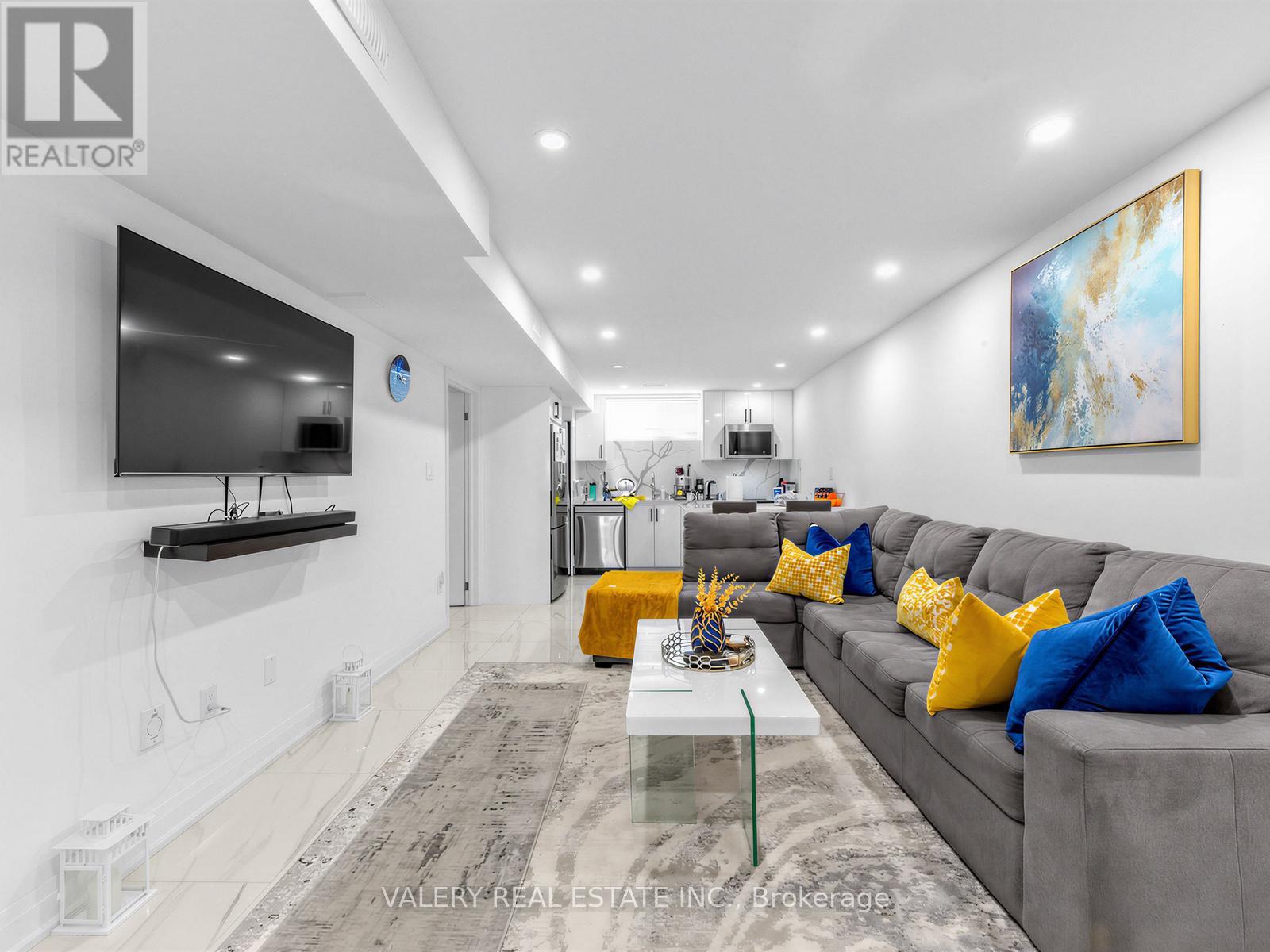 Lower - 64 Moreau Trail, Toronto, Ontario  M1L 4V2 - Photo 4 - E13725142