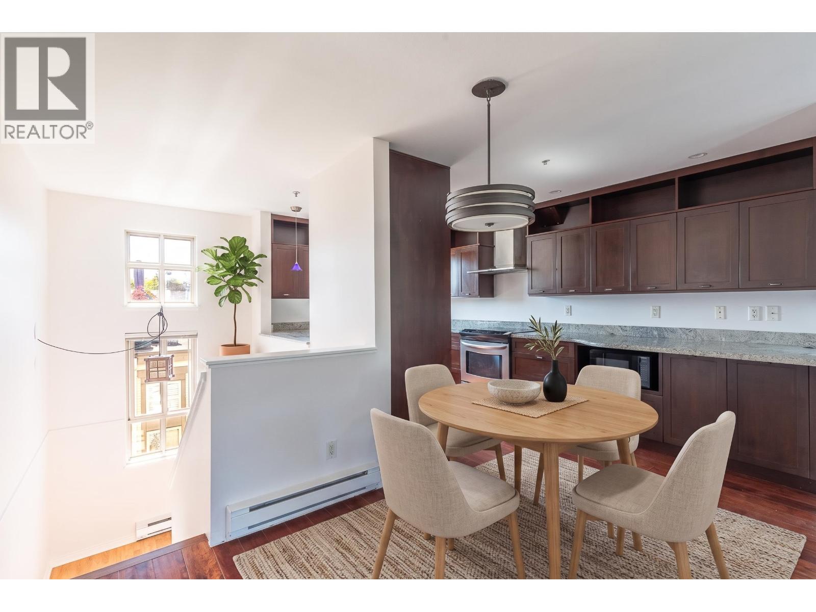 34 2375 W Broadway, Vancouver, British Columbia  V6K 2E6 - Photo 17 - R3159474