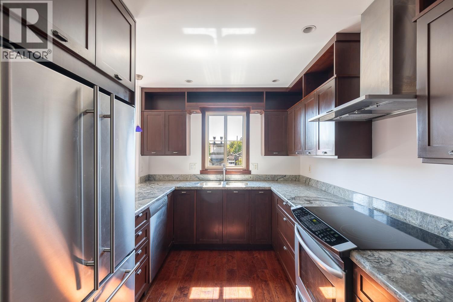 34 2375 W Broadway, Vancouver, British Columbia  V6K 2E6 - Photo 12 - R3159474