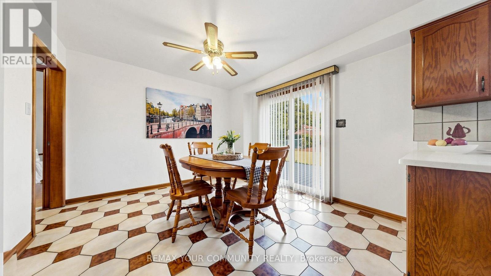 2 Janus Place, Vaughan, Ontario  L4L 3V1 - Photo 12 - N13725118