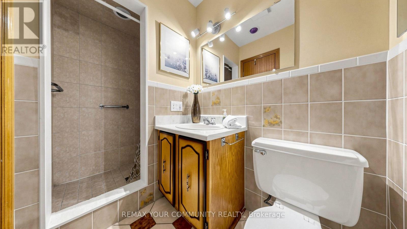 2 Janus Place, Vaughan, Ontario  L4L 3V1 - Photo 15 - N13725118