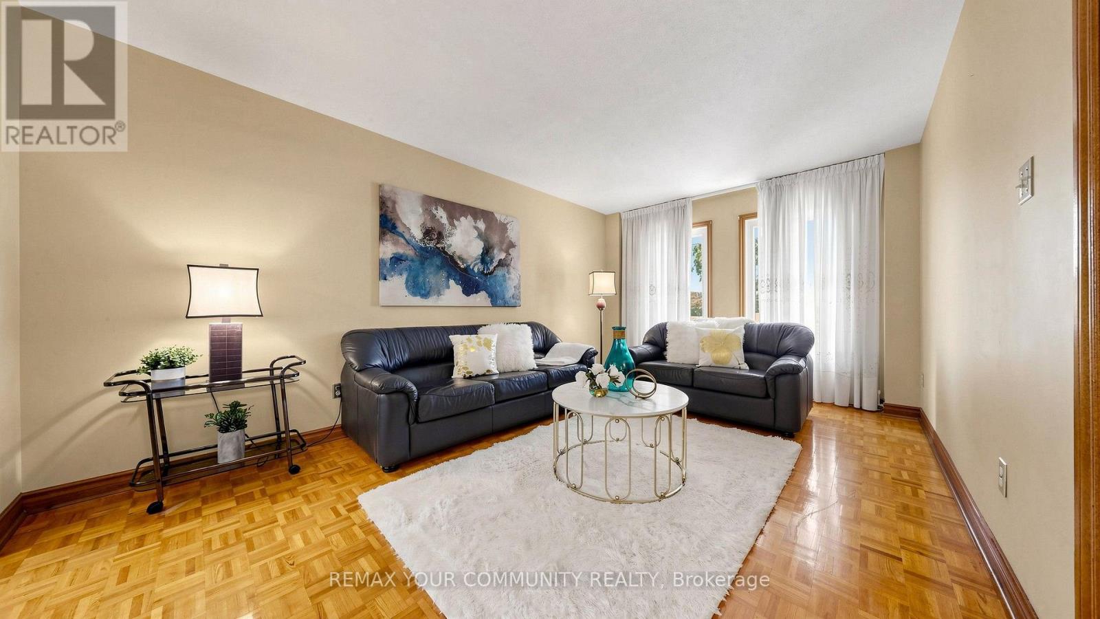 2 Janus Place, Vaughan, Ontario  L4L 3V1 - Photo 4 - N13725118