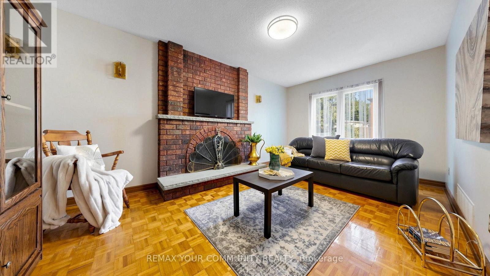 2 Janus Place, Vaughan, Ontario  L4L 3V1 - Photo 8 - N13725118