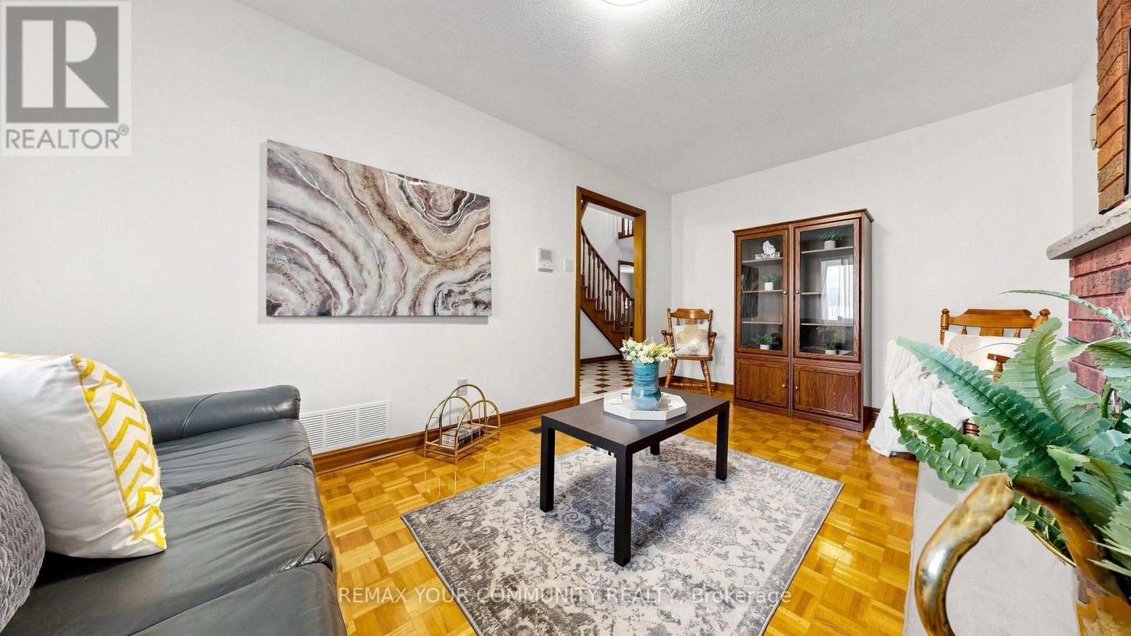 2 Janus Place, Vaughan, Ontario  L4L 3V1 - Photo 9 - N13725118