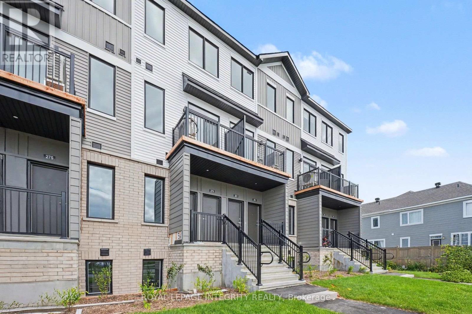 281 Lamarche Avenue, Ottawa, Ontario K1W 0M5 - Photo 2 - X13725138