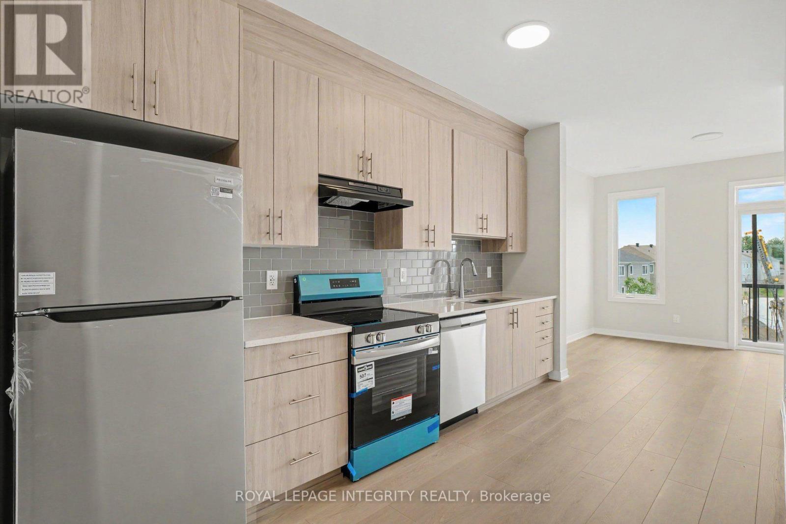 281 Lamarche Avenue, Ottawa, Ontario K1W 0M5 - Photo 4 - X13725138