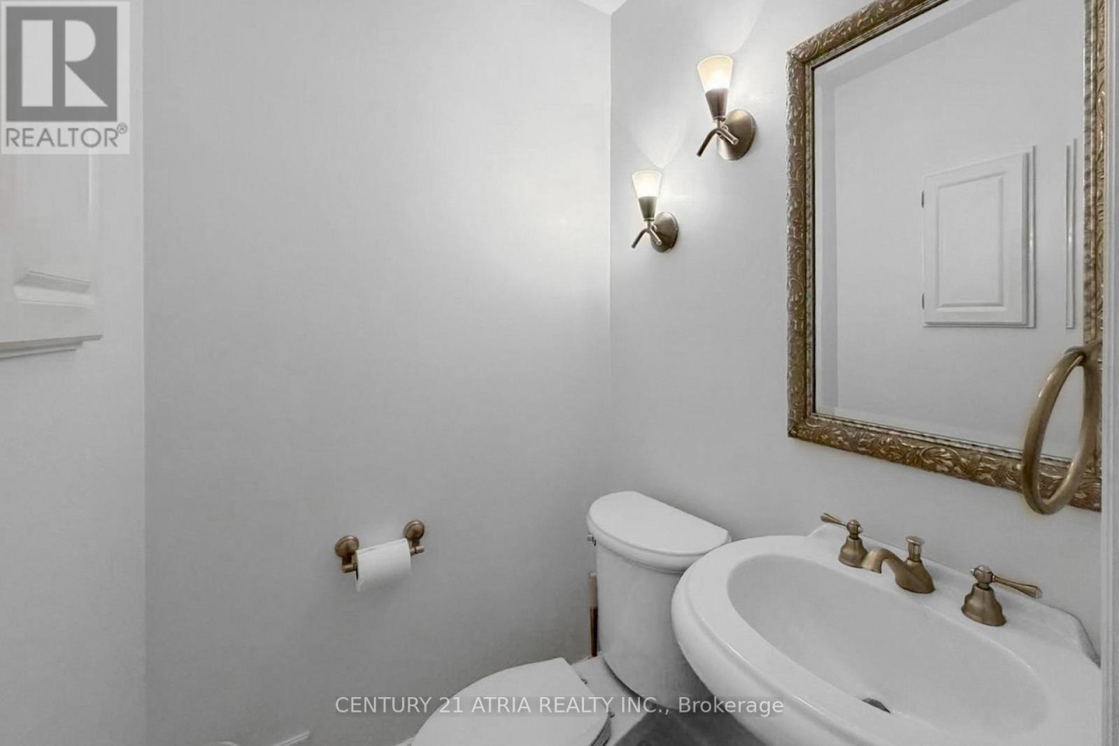 543 Queens Drive, Toronto, Ontario  M6L 1M9 - Photo 41 - W13725130