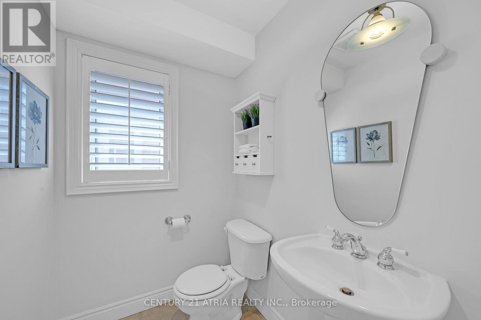 543 Queens Drive, Toronto, Ontario  M6L 1M9 - Photo 45 - W13725130