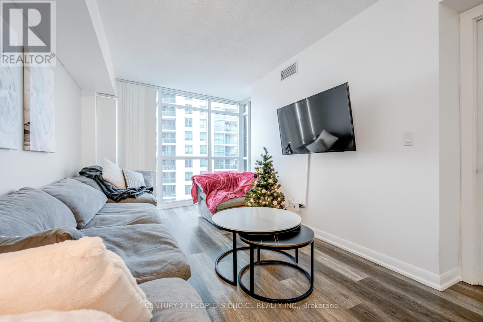 2005 - 215 Sherway Gardens Road, Toronto, Ontario  M9C 0A5 - Photo 10 - W13725164