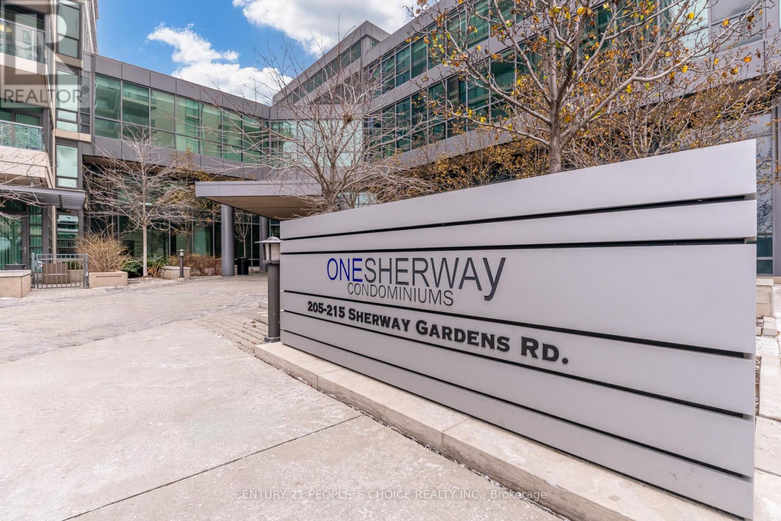 2005 - 215 Sherway Gardens Road, Toronto, Ontario  M9C 0A5 - Photo 2 - W13725164