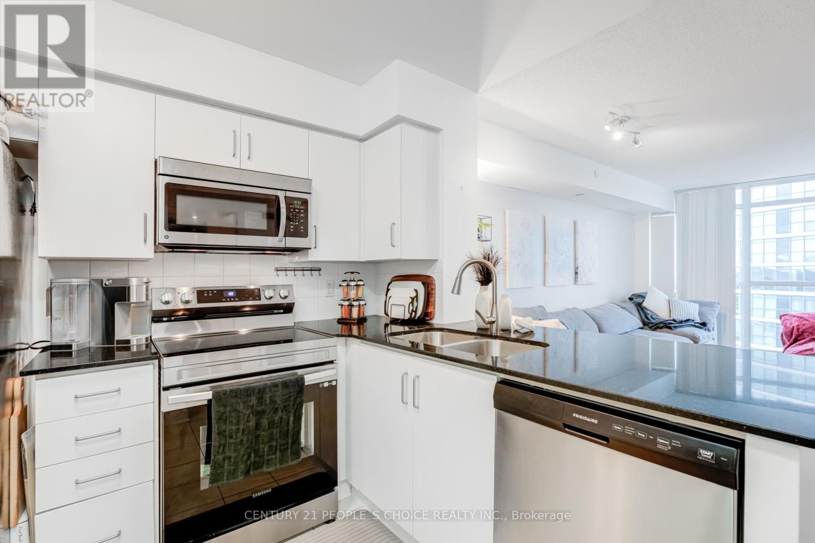 2005 - 215 Sherway Gardens Road, Toronto, Ontario  M9C 0A5 - Photo 5 - W13725164