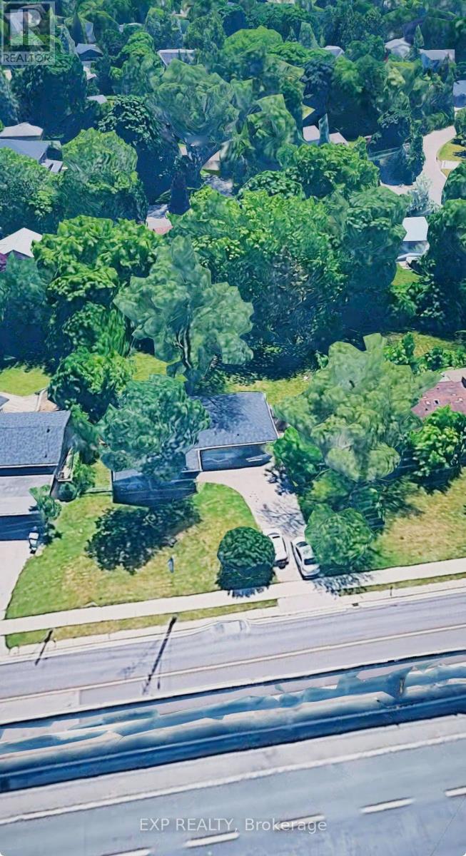 210 South Service Road, Mississauga, Ontario  L5G 2S1 - Photo 17 - W13718806