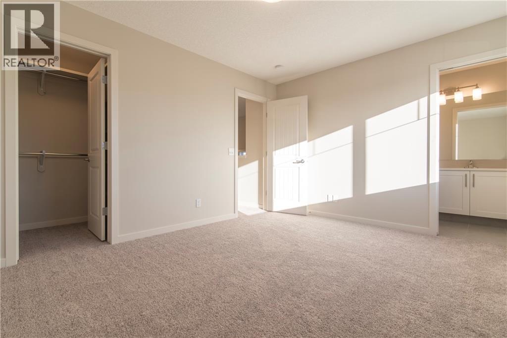 504 Kitstone Gate, Carstairs, Alberta  T0M 0N0 - Photo 13 - A2310928