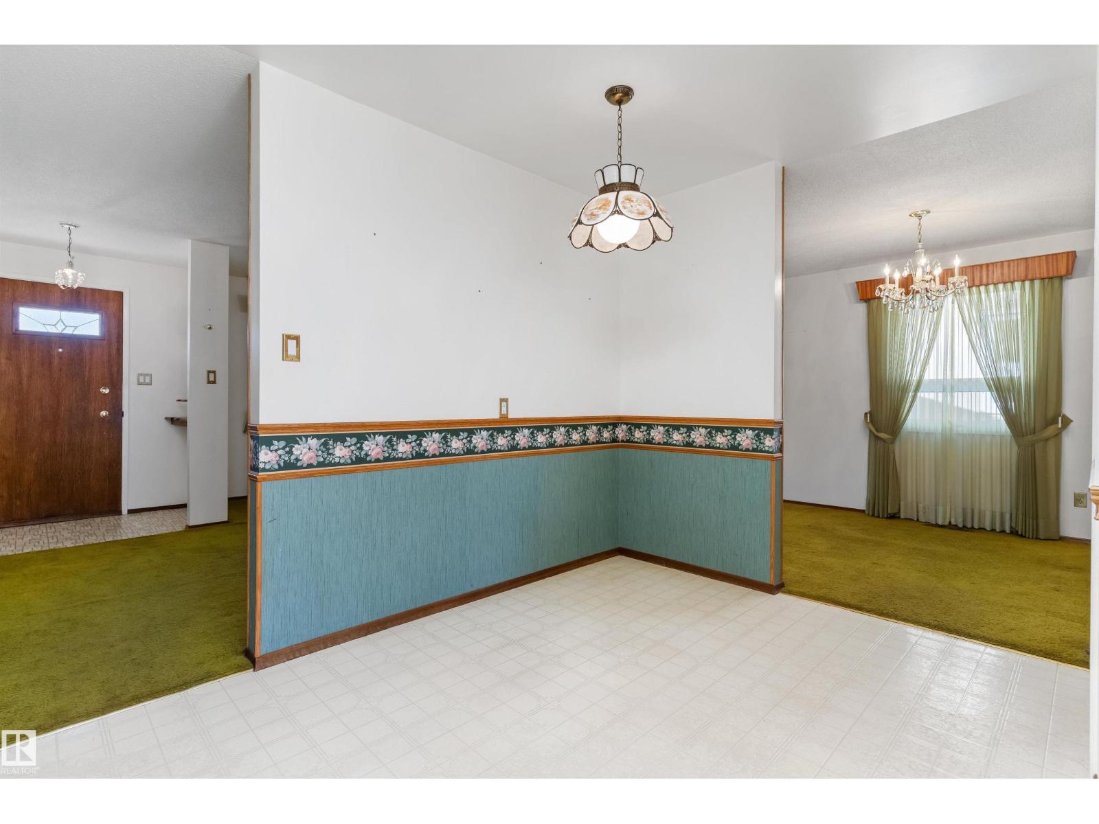 9807 165 St Nw, Edmonton, Alberta  T5P 3S9 - Photo 12 - E4506160