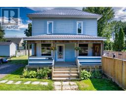11 WOOD STREET W, South-West Oxford, Ontario