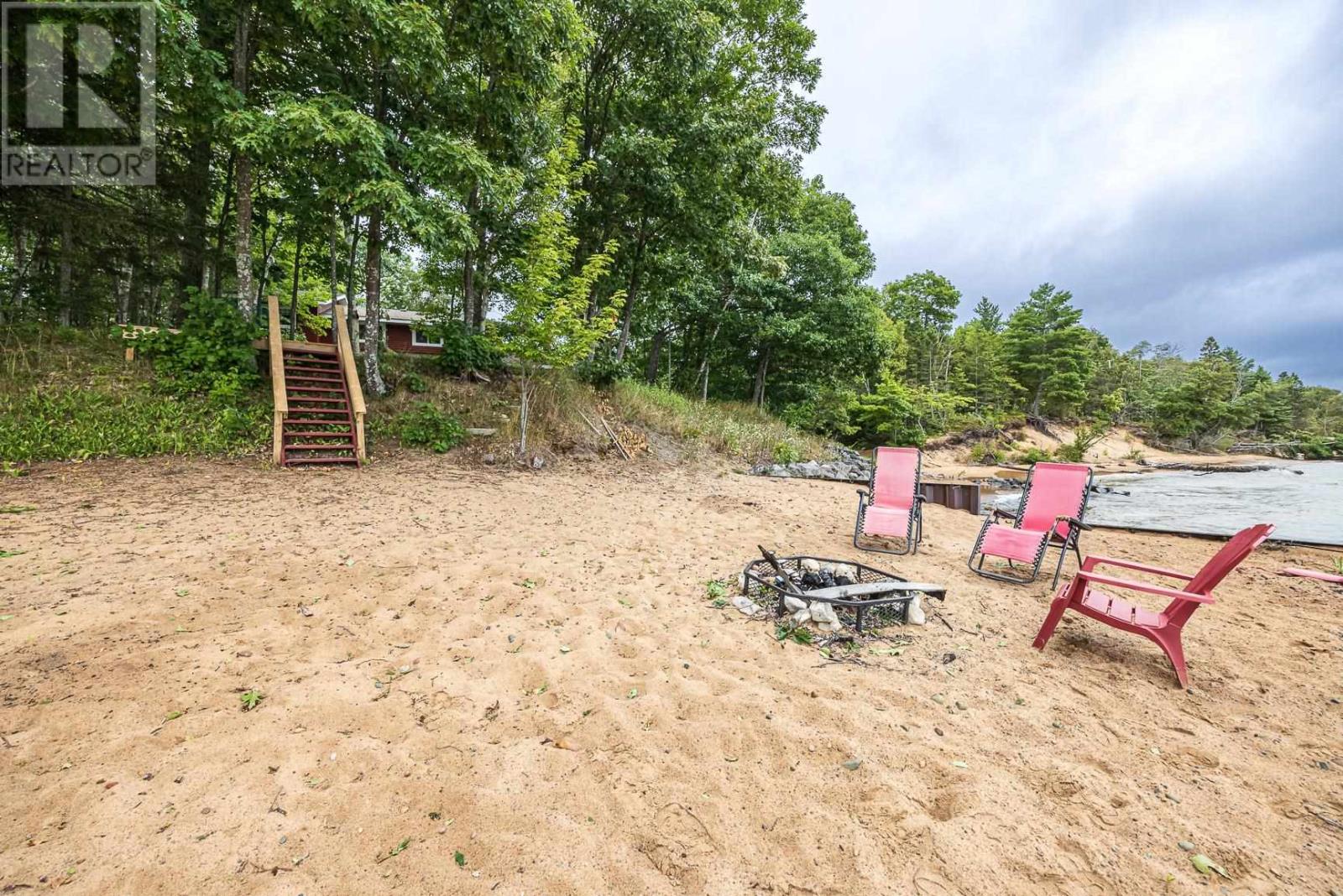 9 Nokomis Beach Rd, Sault Ste. Marie, Ontario P6A 5K6 - Photo 8 - SM262294