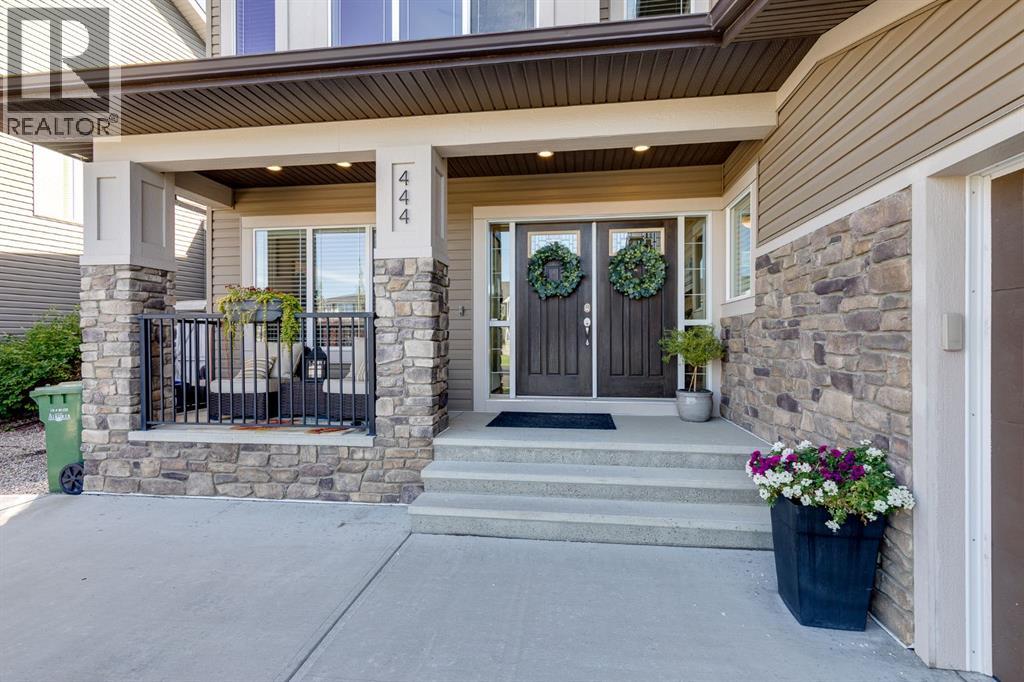 444 Canals Boulevard SW, Airdrie, Alberta  T4B 2N9 - Photo 2 - A2340830