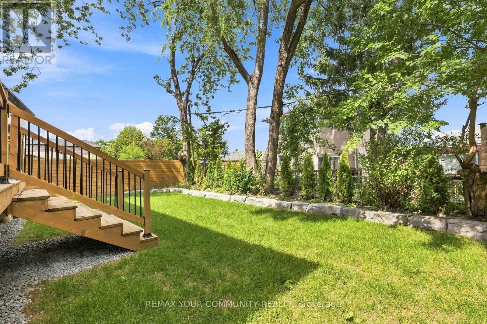 20 Castille Avenue, Toronto, Ontario  M1R 2C1 - Photo 50 - E13704652