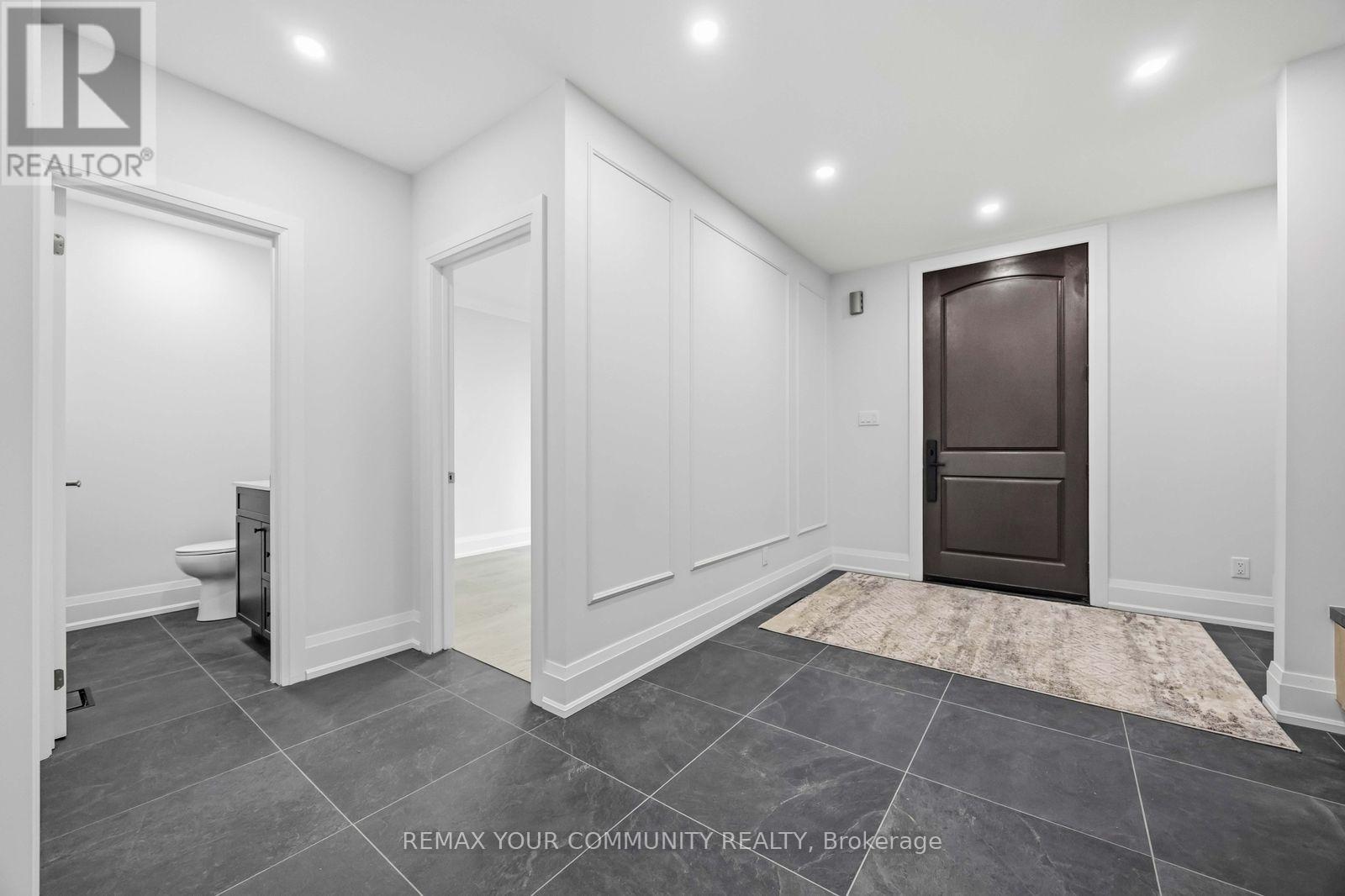 20 Castille Avenue, Toronto, Ontario  M1R 2C1 - Photo 26 - E13704652