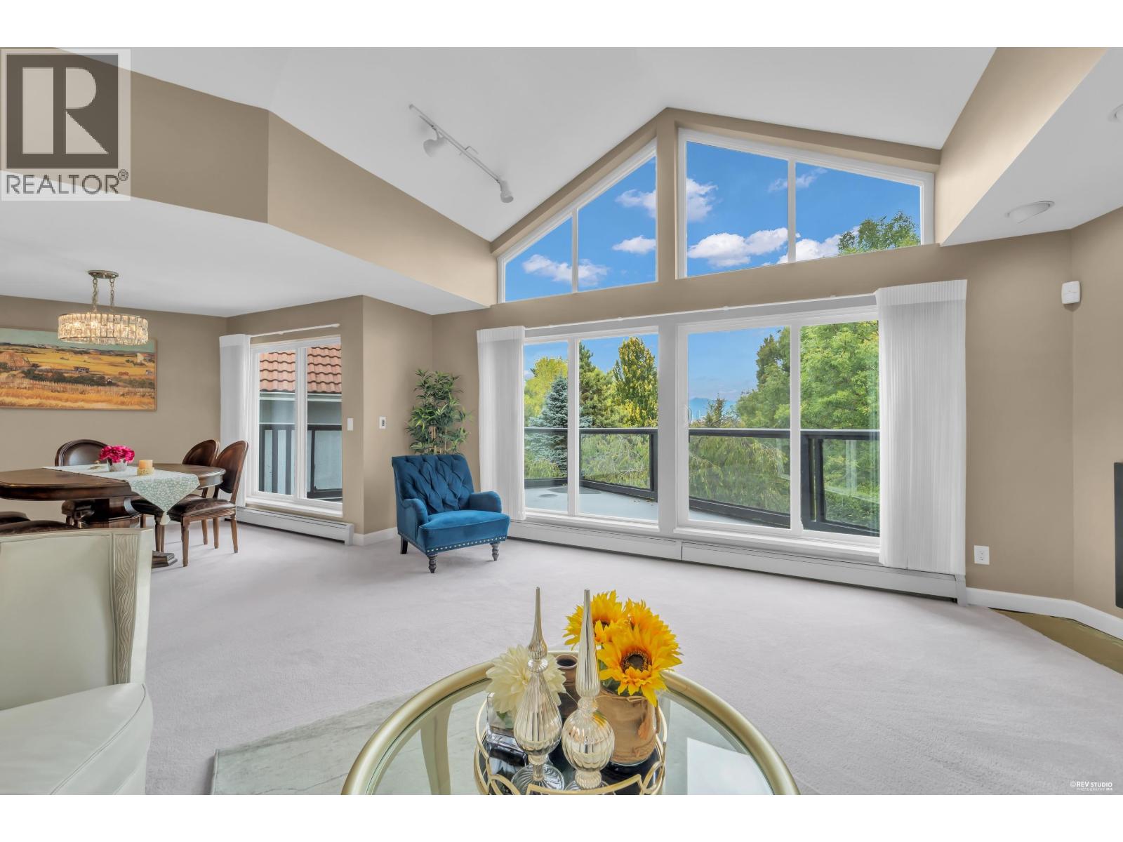3675 Blenheim Street, Vancouver, British Columbia  V6L 2Y1 - Photo 2 - R3159475