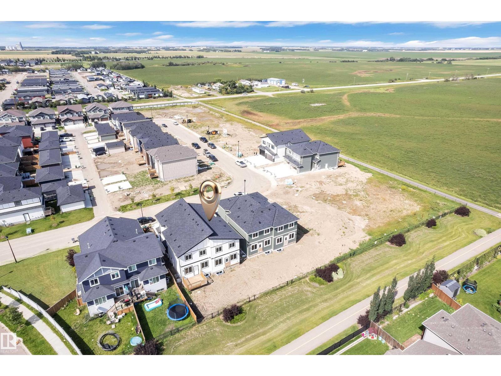 10707 98 St, Morinville, Alberta  T8R 2R2 - Photo 4 - E4496497