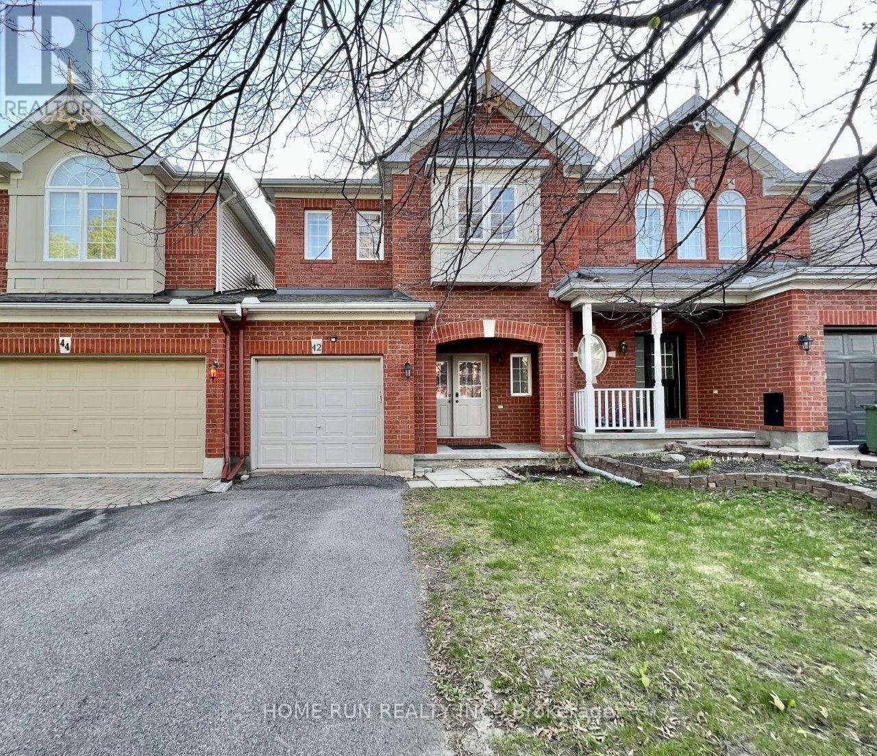 42 HEMLO CRESCENT, ottawa, Ontario