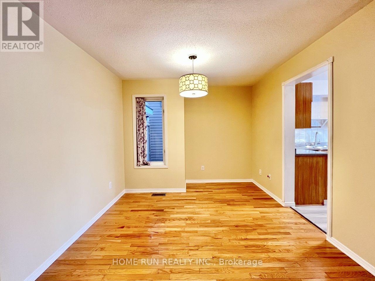 42 Hemlo Crescent, Ottawa, Ontario  K2T 1C9 - Photo 8 - X13725170