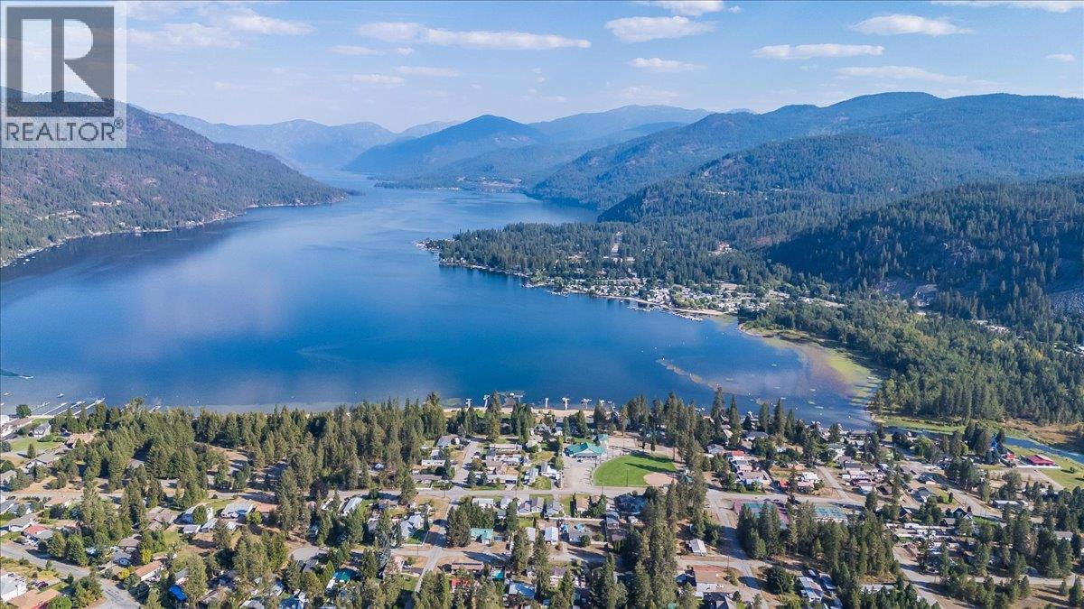 91 Holmes Road, Christina Lake, British Columbia  V0H 1E0 - Photo 56 - 10399080