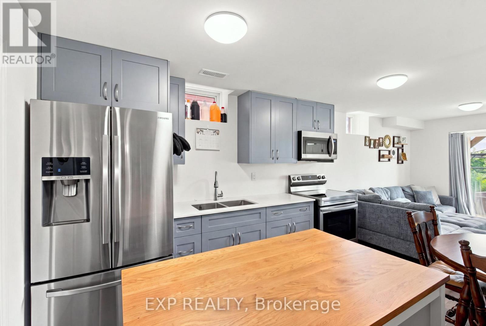 39 Purdy Place, Clarington, Ontario  L1C 0V2 - Photo 37 - E13725186