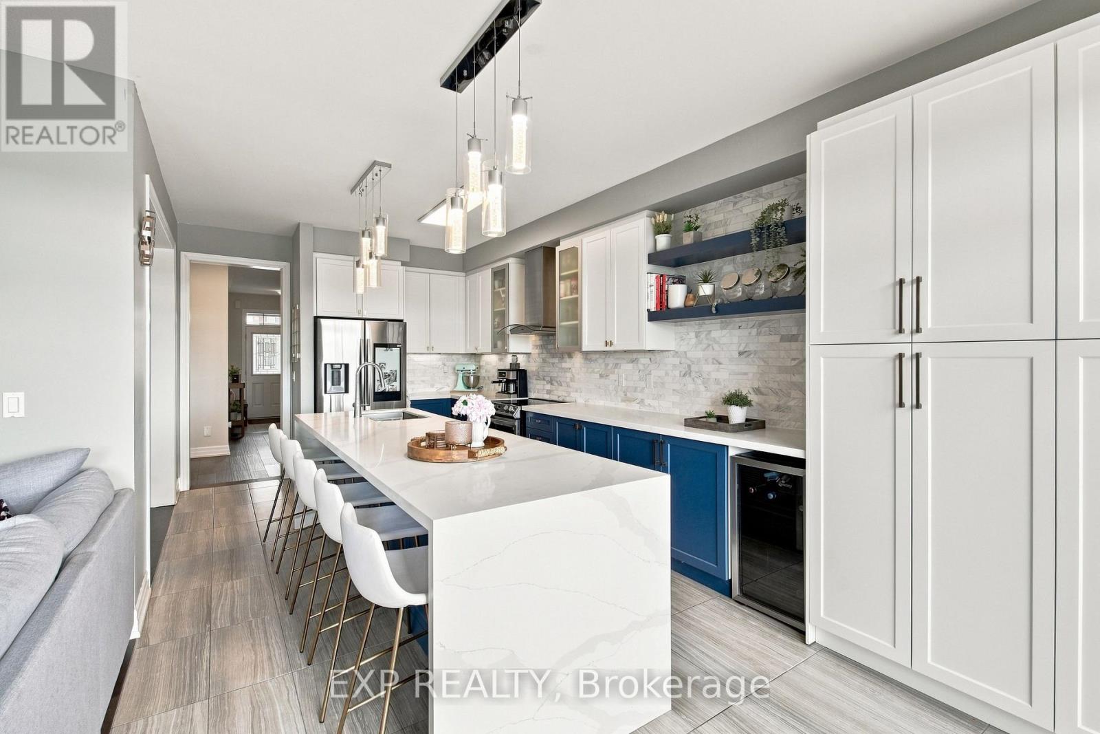 39 Purdy Place, Clarington, Ontario  L1C 0V2 - Photo 4 - E13725186