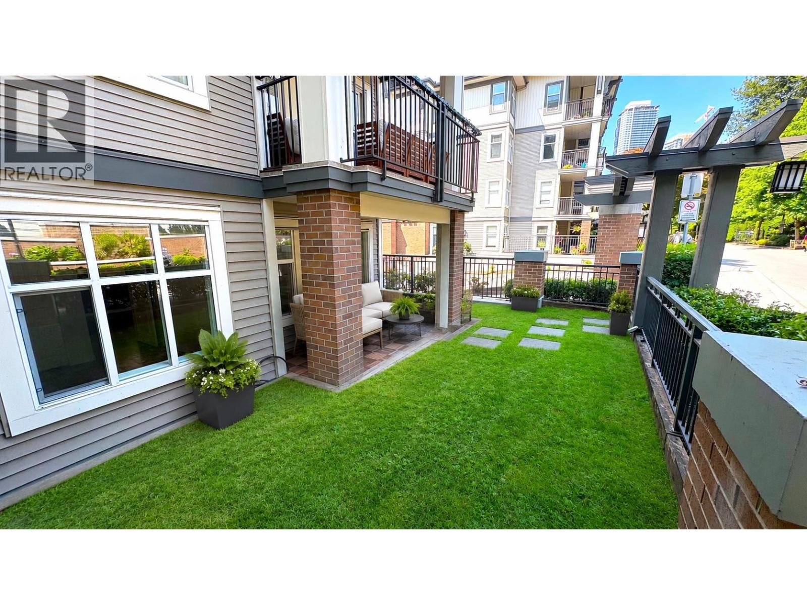 106 4788 Brentwood Drive, Burnaby, British Columbia V5C 0C5 - Photo 3 - R3159224