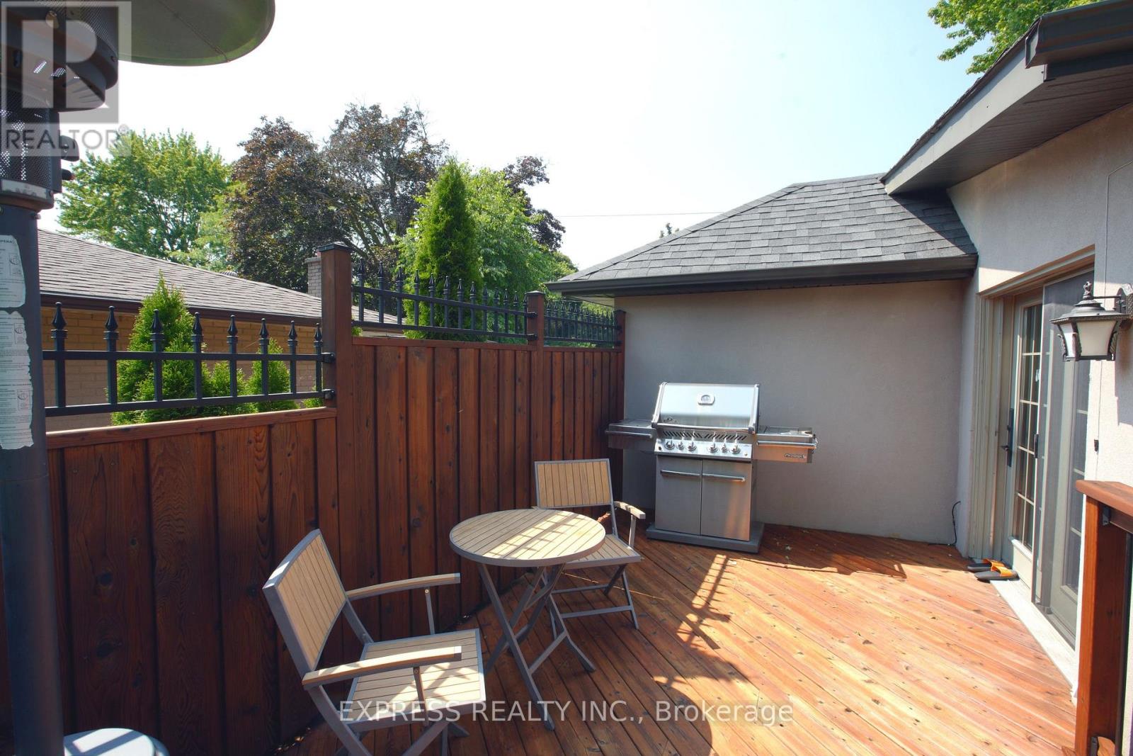 506 Falgarwood Drive, Oakville, Ontario  L6H 1N3 - Photo 14 - W13725168