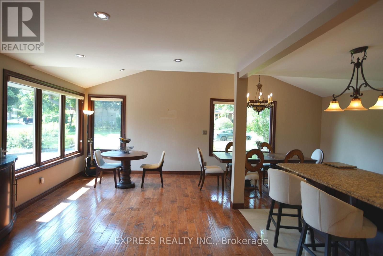 506 Falgarwood Drive, Oakville, Ontario  L6H 1N3 - Photo 26 - W13725168