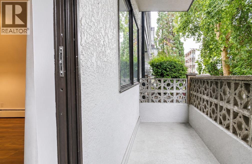 103 1950 W 8th Avenue, Vancouver, British Columbia  V6J 1W3 - Photo 2 - R3143194
