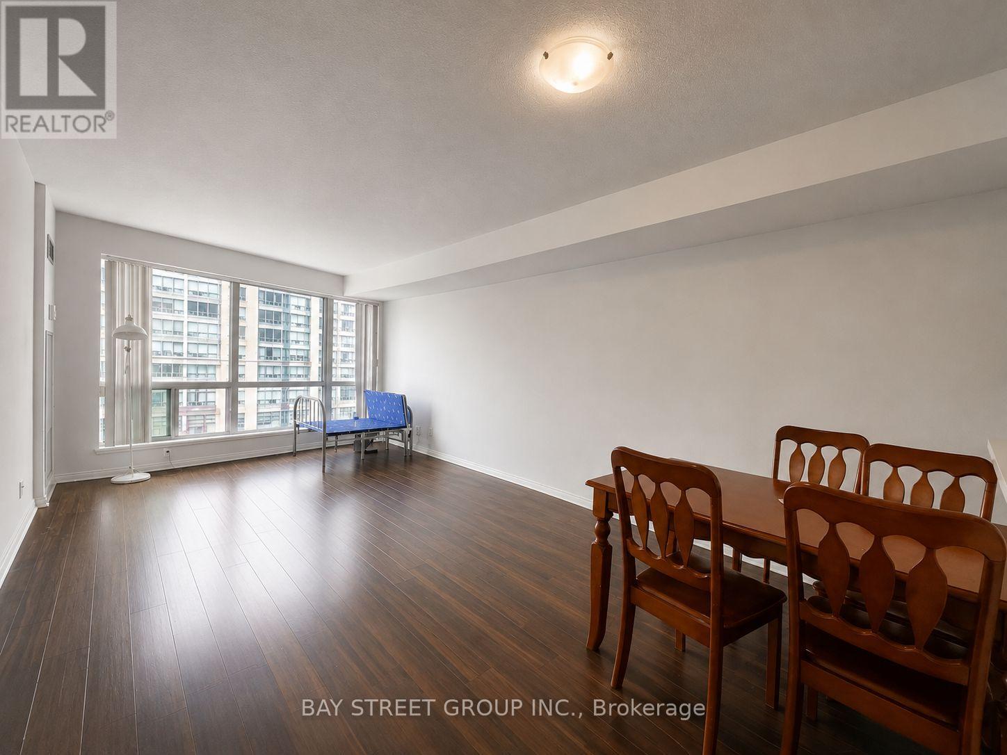 510 - 18 Lee Centre Drive, Toronto, Ontario  M1H 3H5 - Photo 2 - E13712548