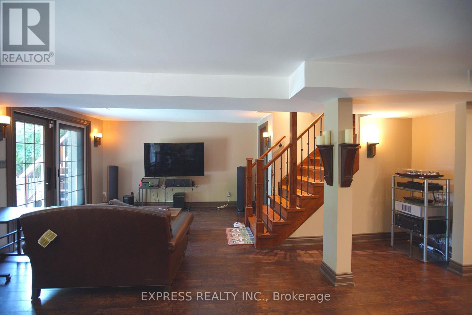 506 Falgarwood Drive, Oakville, Ontario  L6H 1N3 - Photo 46 - W13725168