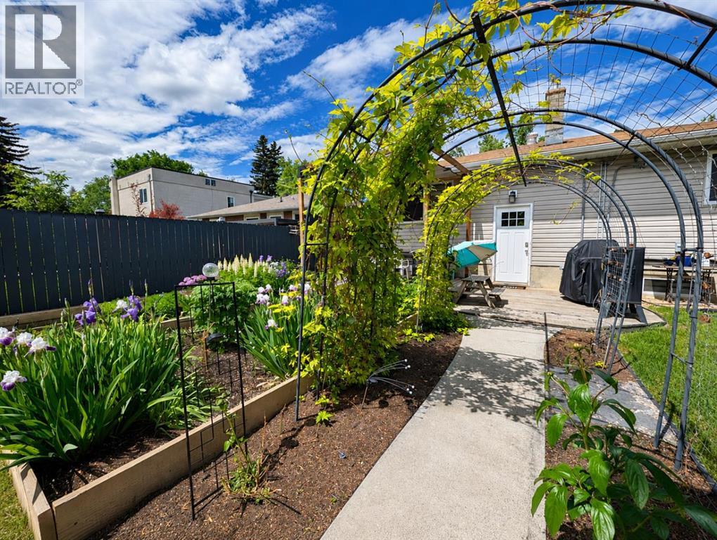 95 Hillgrove Crescent SW, Calgary, Alberta  T2V 3K9 - Photo 39 - A2309620
