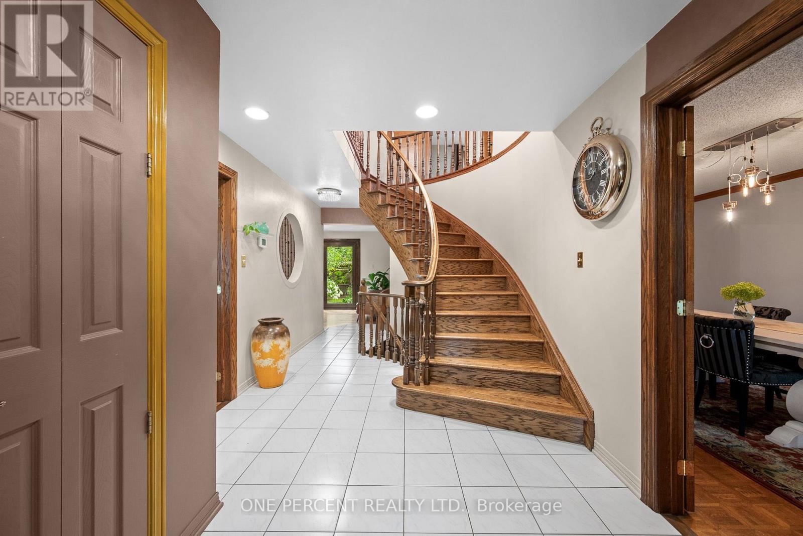 1606 Ortona Avenue, Ottawa, Ontario  K2C 1W5 - Photo 6 - X13725250