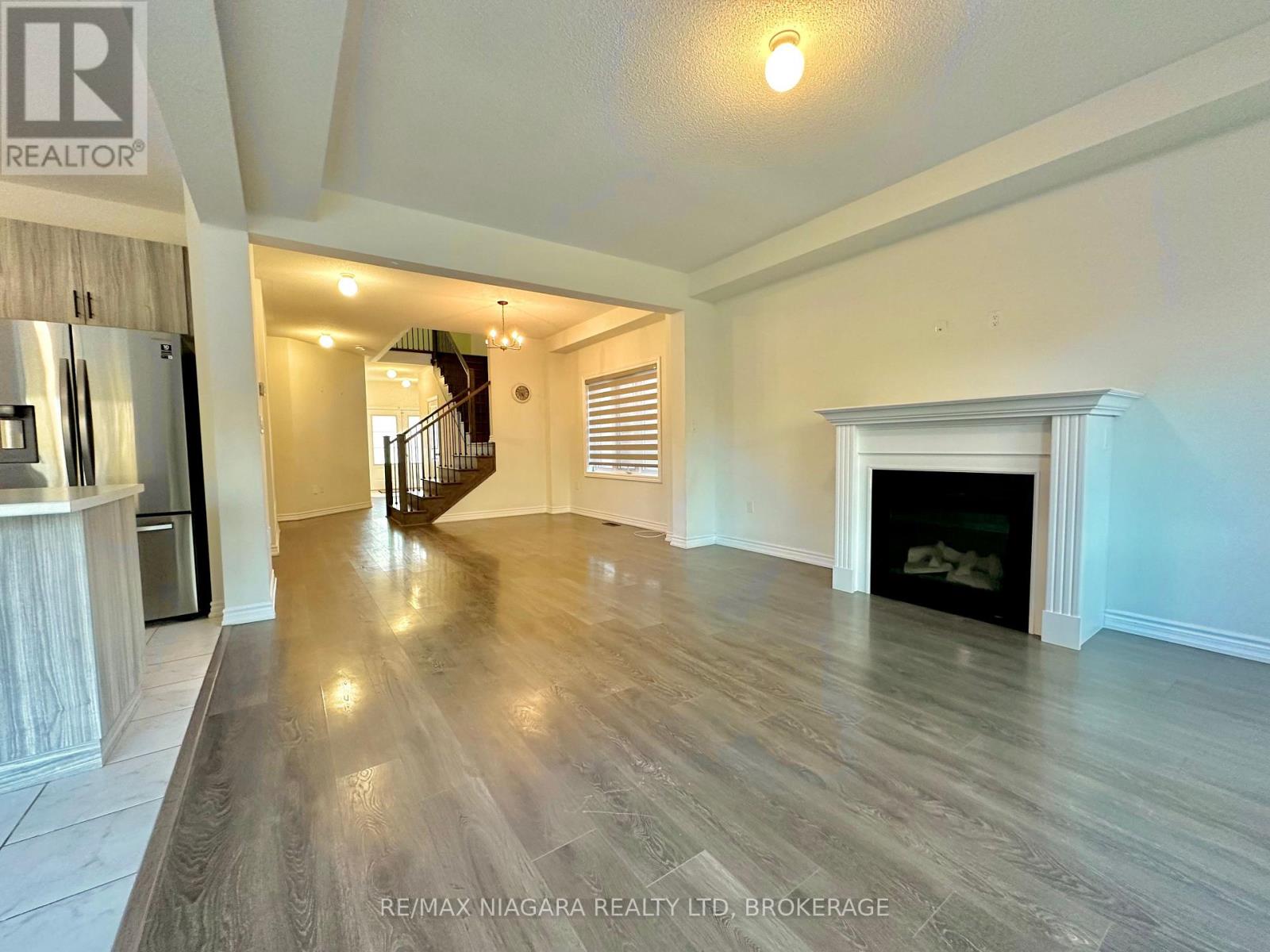 132 Cottonwood Crescent, Welland, Ontario  L3B 6C5 - Photo 8 - X13725220