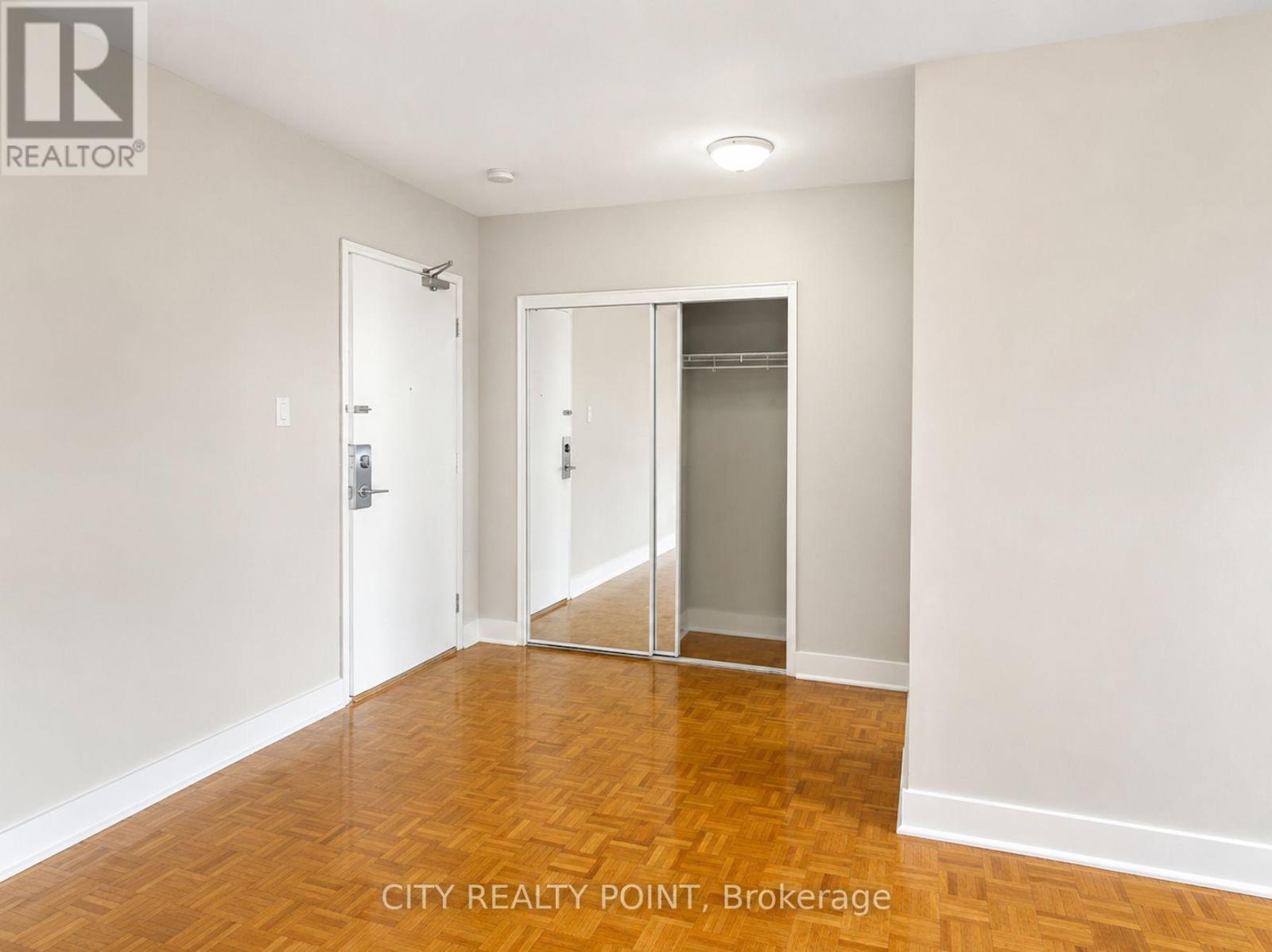 102 - 1291 BAYVIEW AVENUE N, Toronto, Ontario