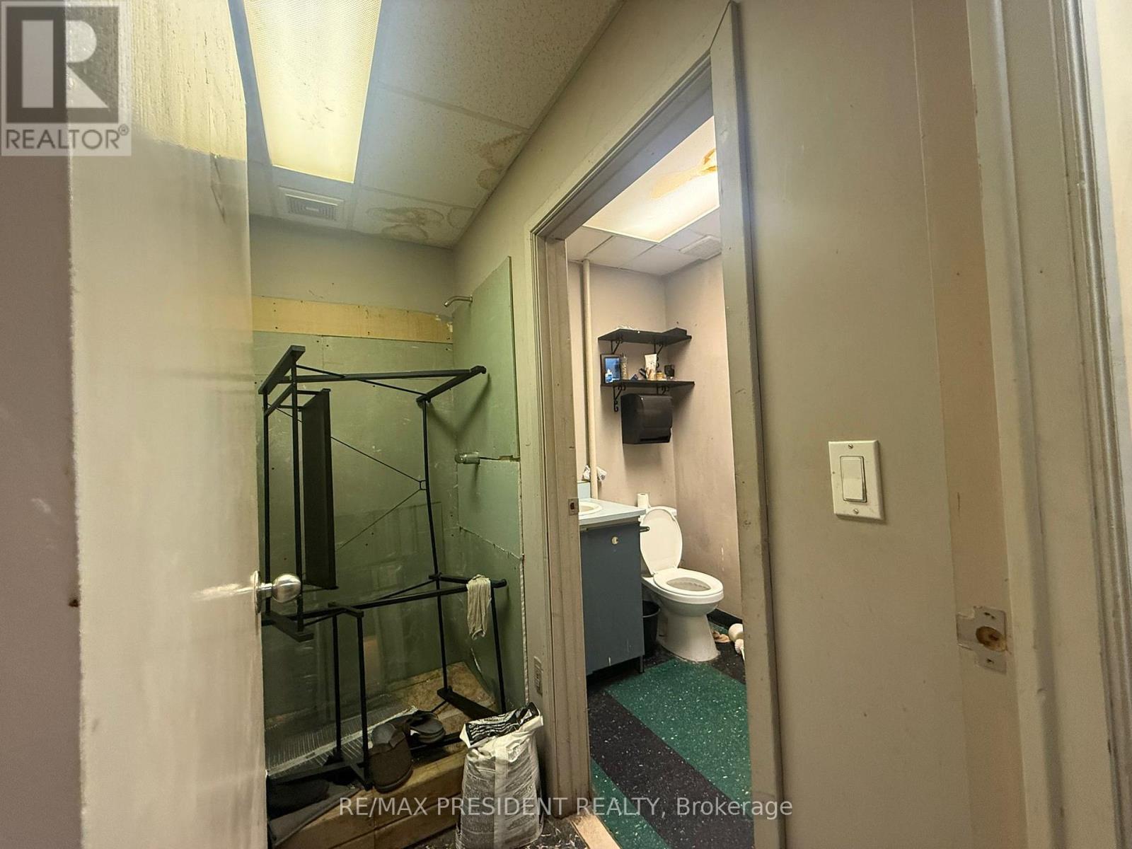 1247 Main Street E, Hamilton, Ontario  L8K 1A8 - Photo 25 - X13723852