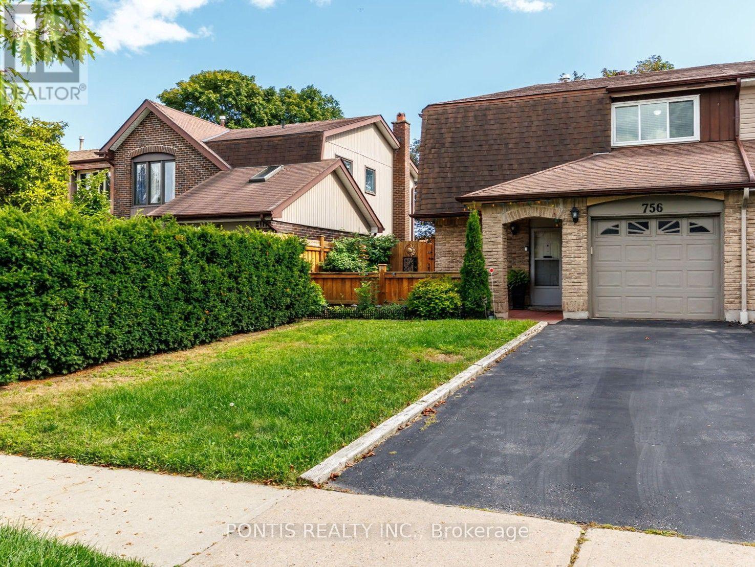 756 Cobblers Court, Pickering, Ontario  L1V 2Z3 - Photo 2 - E13725204