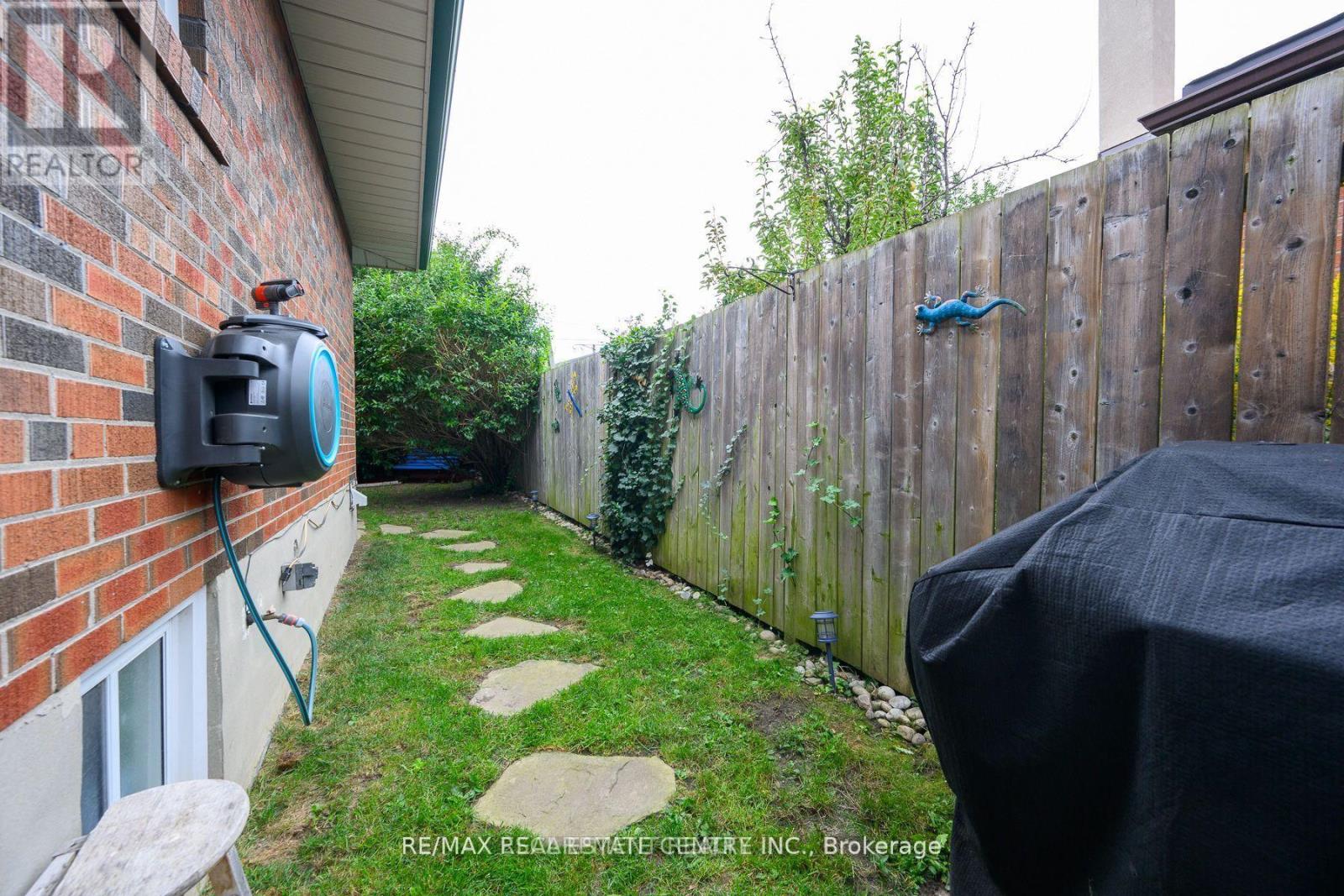 79 Chandler Drive, Toronto, Ontario  M1G 1Z1 - Photo 8 - E13725252