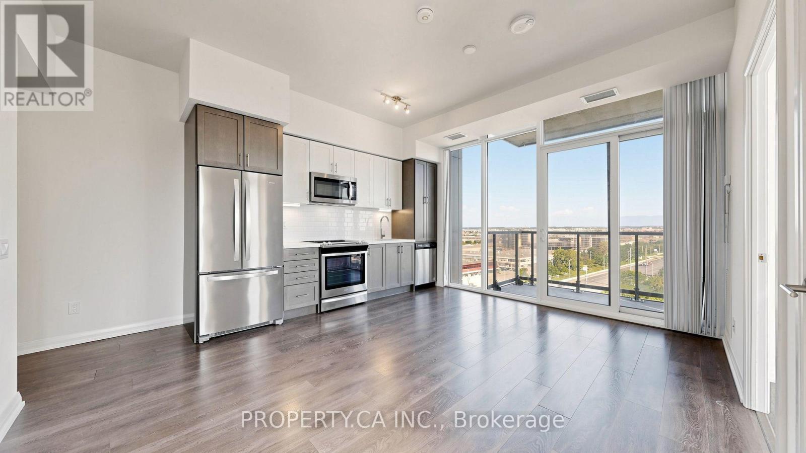 915 - 7895 JANE STREET, Vaughan, Ontario