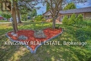 49 Don Mor Drive, Newmarket, Ontario  L3Y 1G8 - Photo 3 - N13725226