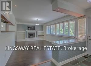 49 Don Mor Drive, Newmarket, Ontario  L3Y 1G8 - Photo 5 - N13725226